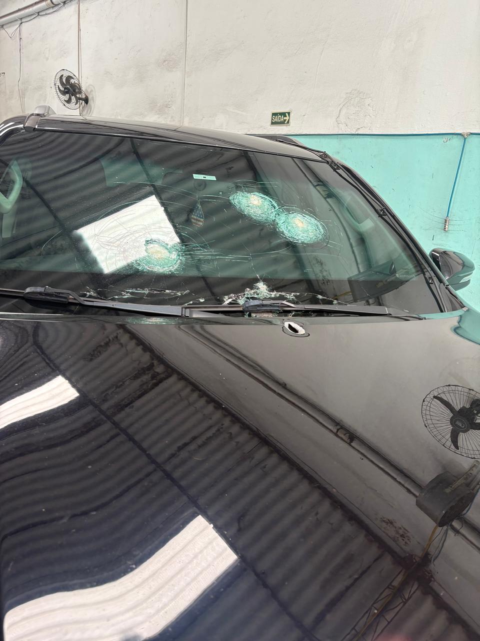 carro-alvejado.jpg
